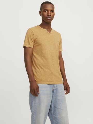 JACK & JONES Regular Fit Bluser & t-shirts 'JJESplit' i brun: forside