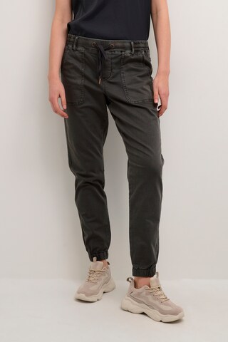 Cream Slim fit Jeans 'Nuka' in Grey: front