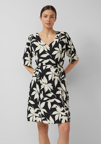 s.Oliver Kleid in Schwarz: Vorderseite