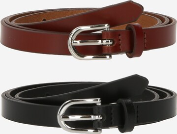 Ceinture 'Claire' ABOUT YOU en marron : devant