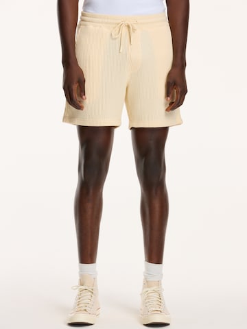Regular Pantalon 'OSCAR' Shiwi en beige : devant