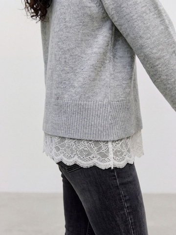 VERO MODA - Jersey 'AWLYCK' en gris