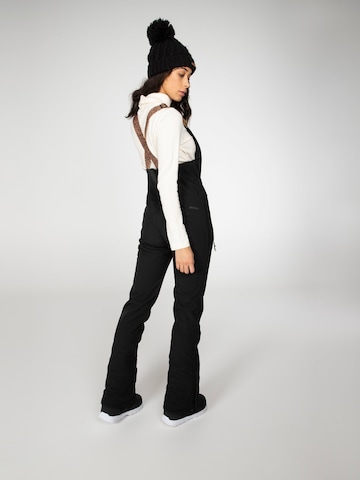 PROTEST Slimfit Sporthose 'PRTHOLLY' in Schwarz: Vorderseite