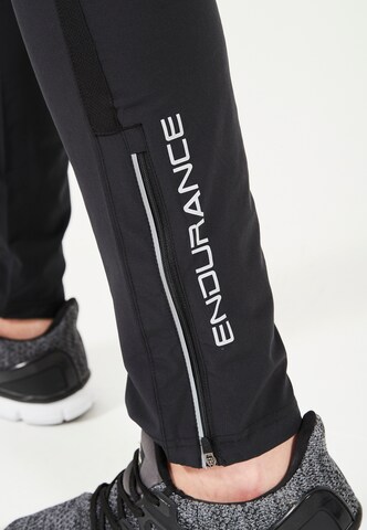 ENDURANCE Tapered Sportbroek 'Thule Activ' in Zwart