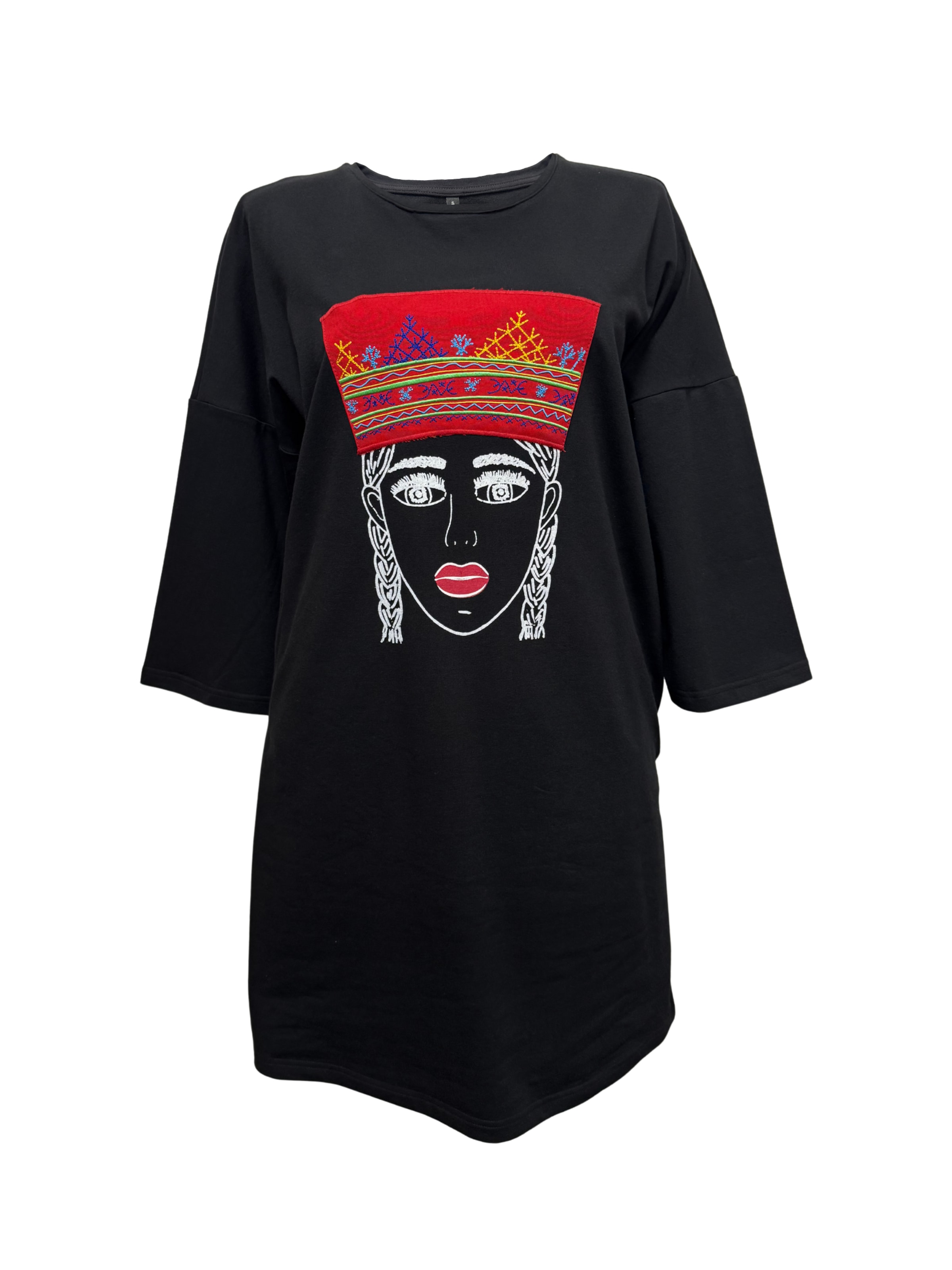 RADADA - Vestido talla grande 'CROWN LIELVARDE' en negro: frente