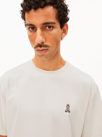 ARMEDANGELS Shirt in Beige: voorkant