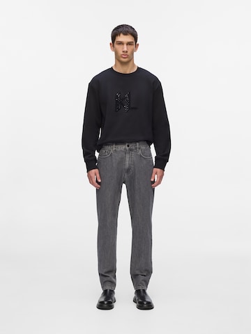 Karl Lagerfeld Конический (Tapered) Джинсы в Серый: спереди