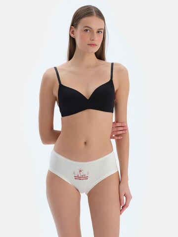 Dagi Slip i beige: forside