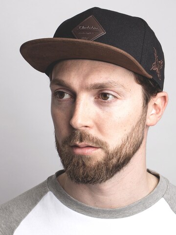 Blackskies Cap 'Port'‌‌ in Schwarz: Vorderseite