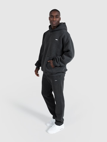 Smilodox Sweatshirt 'Dawson' in Grijs