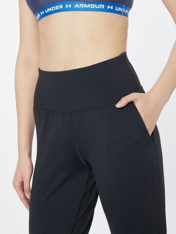 UNDER ARMOUR Tapered Sporthose 'Meridian' in Schwarz