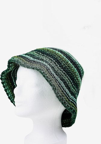 COLLEZIONE ALESSANDRO Hat 'Lina' in Green: front
