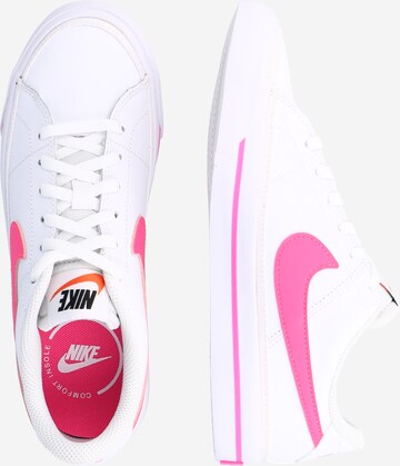 Nike Sportswear - Sapatilhas 'Court Legacy' em branco