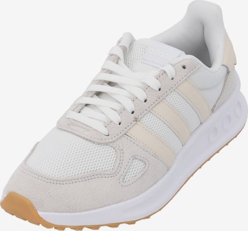 Baskets basses 'Run 84' ADIDAS SPORTSWEAR en beige : devant