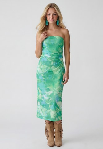 IZIA - Vestido 'Festival Collection' en verde