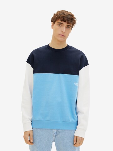 TOM TAILOR DENIM Sweatshirt in Blauw: voorkant