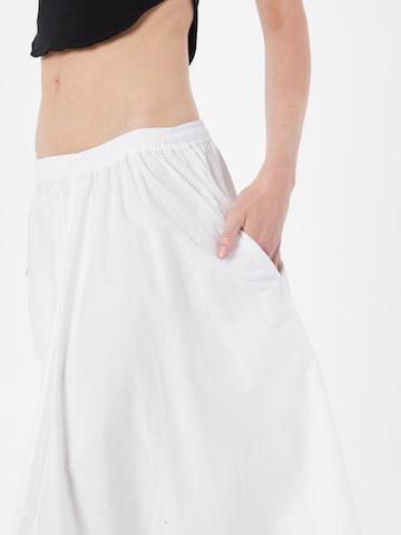 WEEKDAY Skirt in White