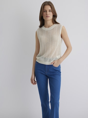 Mavi Sweater in Beige: front