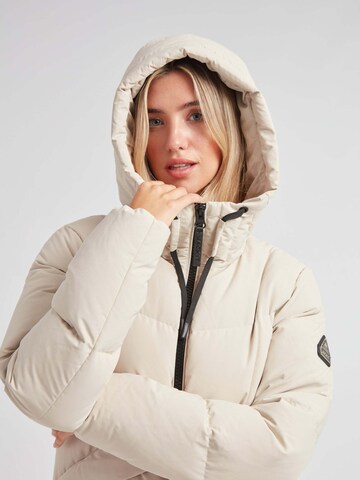 JACK1T Outdoorjas ' Black Star Puffer Coat Matt ' in Wit