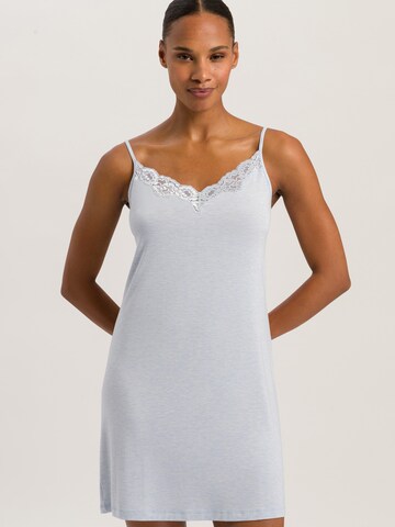 Chemise de nuit ' Natural Elegance ' Hanro en bleu : devant