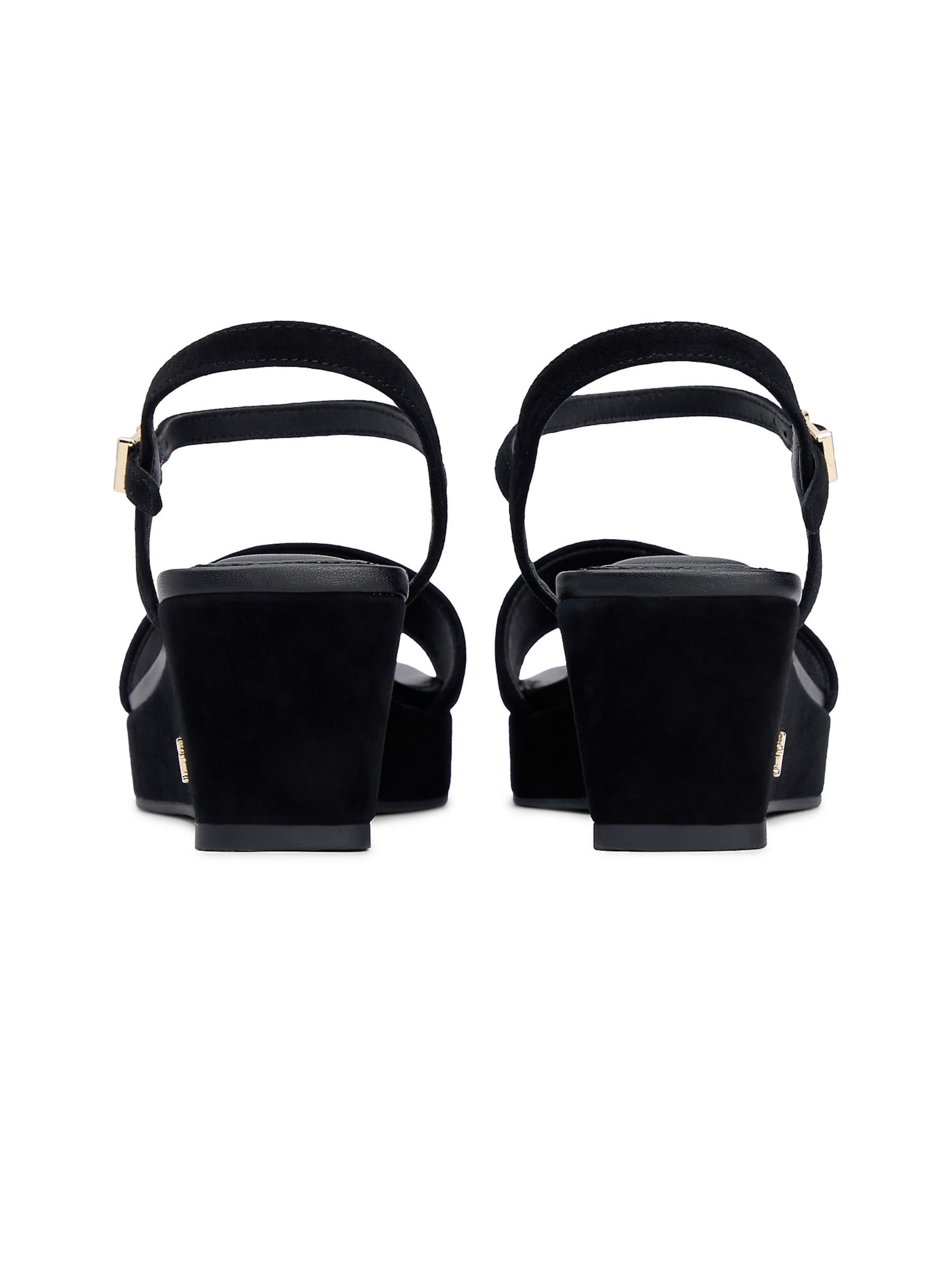 TOMMY HILFIGER Sandaal in Zwart