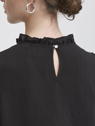 ICHI - Blusa ' IXSASSY ' en negro
