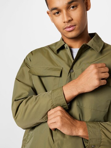 BURTON MENSWEAR LONDON Between-season jacket in Green