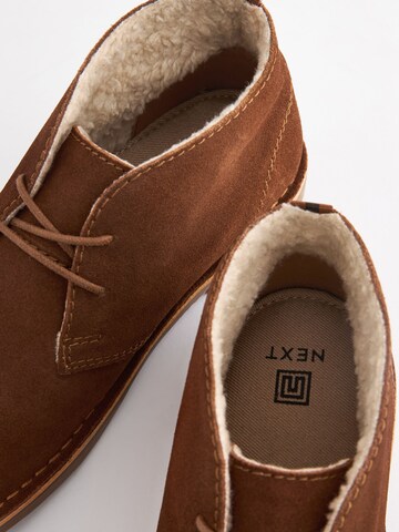 Boots chukka di Next in marrone