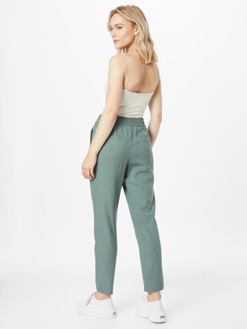 Tapered Pantaloni 'JESMILO' di VERO MODA in verde