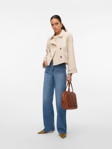 VERO MODA Tussenjas in Beige