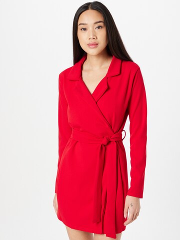 Abito camicia di Missguided in rosso: frontale