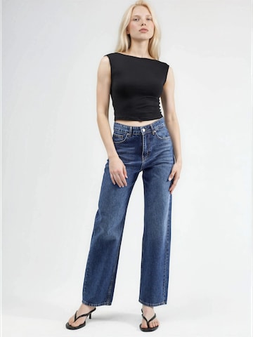 Hiccup - Top em preto