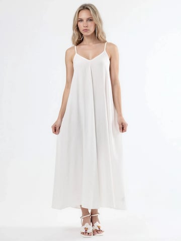 Busem - Vestido em branco: frente
