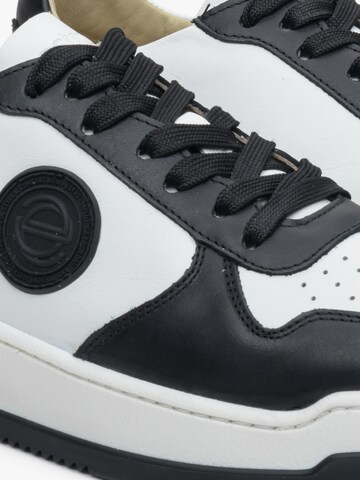 Estro Låg sneaker '09-2956' i svart