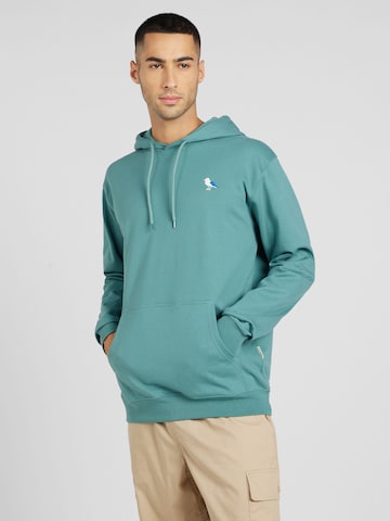 Cleptomanicx Sweatshirt 'Gull 2' in Grün: Vorderseite