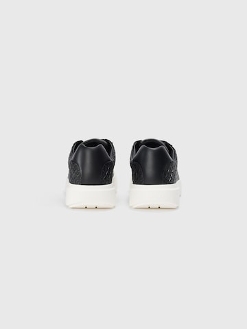 Sneaker bassa di Calvin Klein in nero