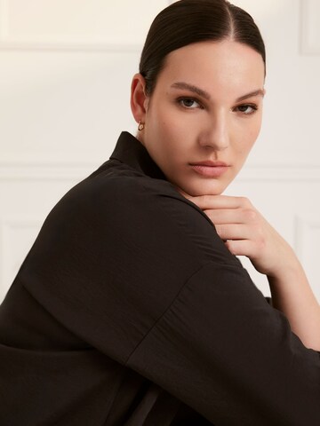 Robe 'Sila' Guido Maria Kretschmer Curvy en noir : devant