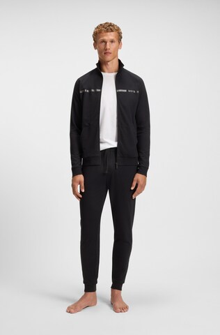 BOSS - Sudadera con cremallera en negro