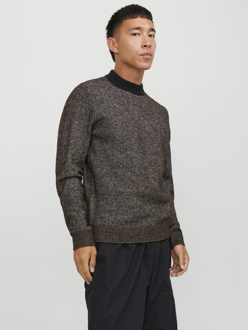 JACK & JONES Sweater in Brown: front