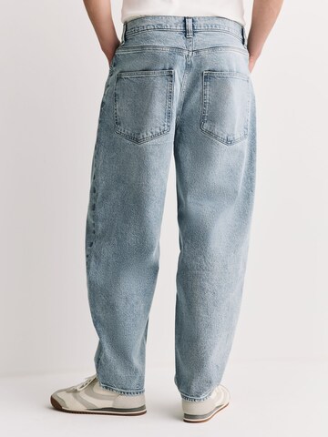 Barrel Jeans con pieghe di Next in blu