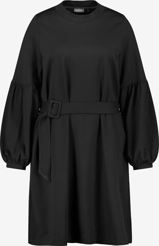 SAMOON Dress in Black: front