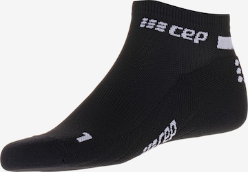CEP Sportsocken 'The Run Low' in Schwarz: Vorderseite