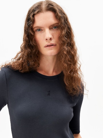 ARMEDANGELS Kleid 'Sehaaraa' in Blau