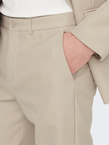 Coupe slim Pantalon à plis Only & Sons en beige