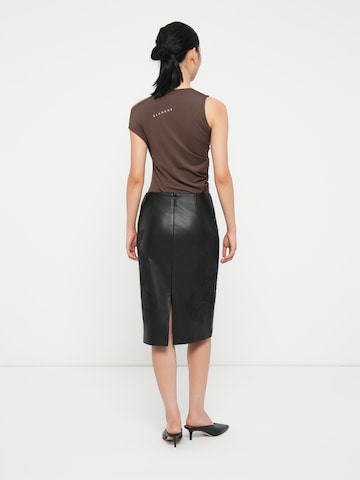 Twinset Krilo 'GONNA' | črna barva
