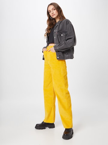 LEVI'S ® Loose fit Pants 'XSimpsons Highloose Cord' in Yellow