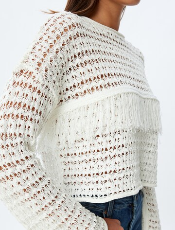 Koton Sweater in White