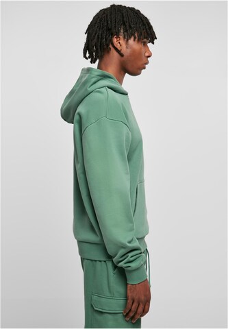 Urban Classics Sweatshirt in Green