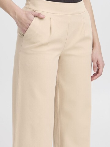 Wide leg Jeans 'Kate' di ICHI in beige
