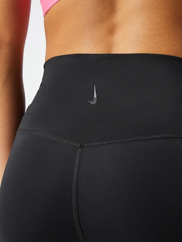 NIKE Skinny Workout Pants in Black